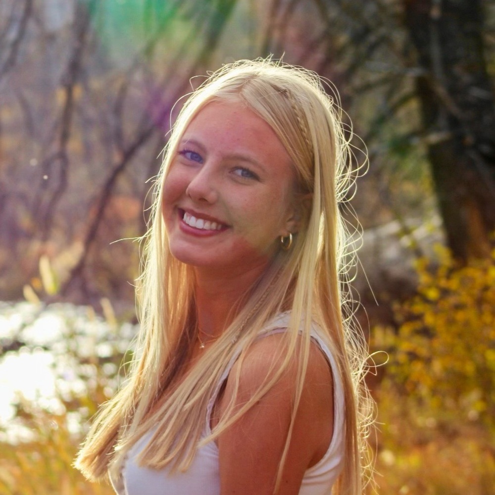 Meet your Posher, Lyla